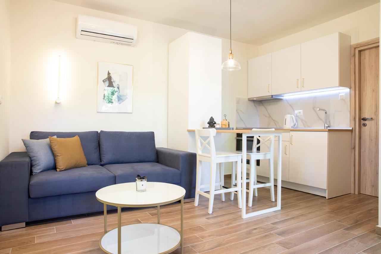 Ferienwohnung Elena Luxury Living Paralía Skotínis Exterior foto